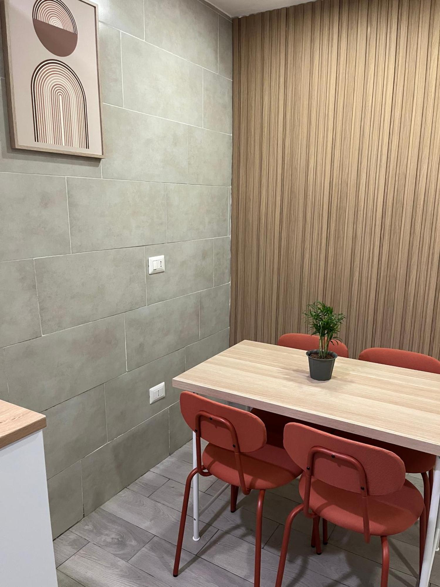 Bassetto 013 Bed & Breakfast เนเปิลส์ ภายนอก รูปภาพ