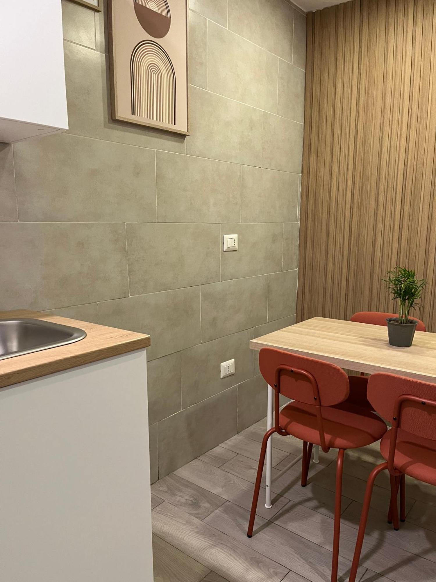 Bassetto 013 Bed & Breakfast เนเปิลส์ ภายนอก รูปภาพ
